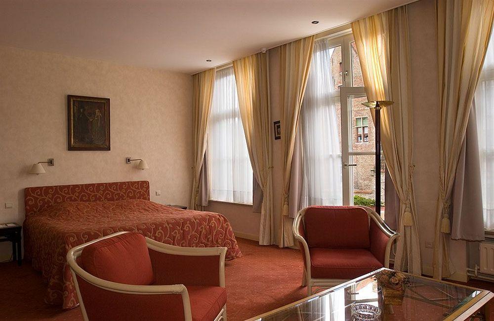 Hotel Duc De Bourgogne بروج المظهر الخارجي الصورة