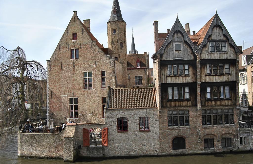 Hotel Duc De Bourgogne بروج المظهر الخارجي الصورة